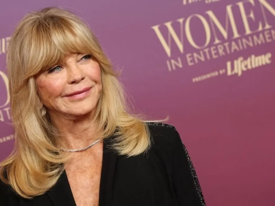Goldie Hawn 80 évesen is bomba formában van, így bulizik a hollywoodi legenda
