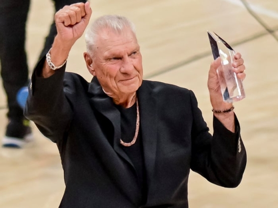 86 éves korában elhunyt Don Nelson, a legendás edző és játékosként ötszörös NBA-bajnok