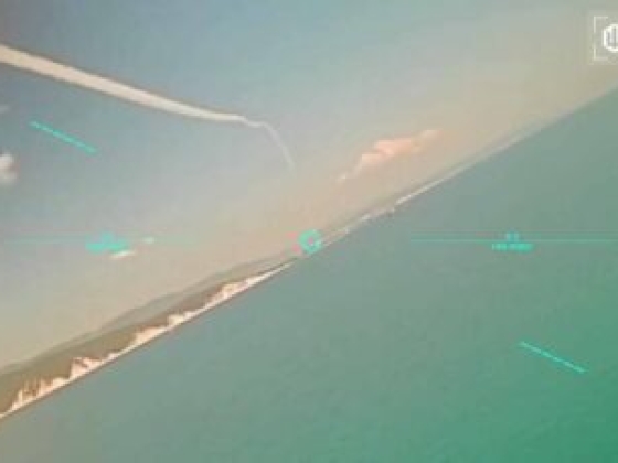 Videó: ukrán drón három rakétát kerül el, mielőtt eltalál egy hajót a Fekete-tengeren