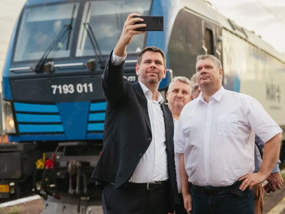 Vitézy Dávid: Fontos szakaszba lépett a Budapest–Belgrád vasútvonal újraindítása