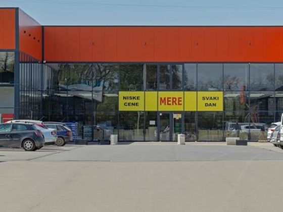 Miért zárhatott be Magyarország legolcsóbb boltja – és máris dühösek a vásárlók