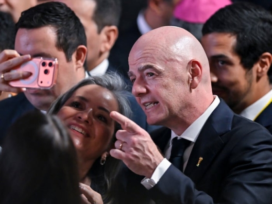 Az UEFA, a Concacaf és az AFC arra kéri Infantino-t, hogy lépjen ki, és vitassa meg a rivális versenyeket