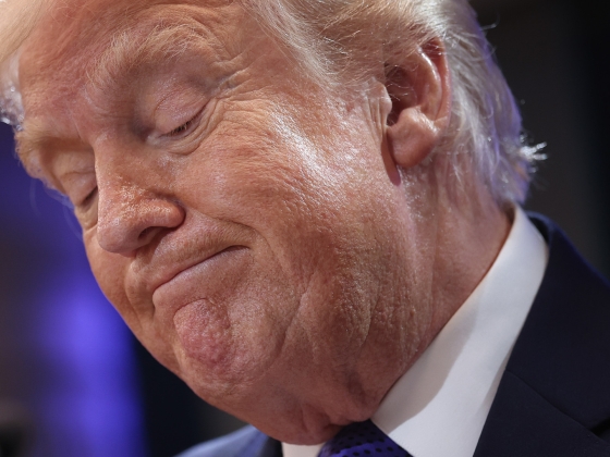 Nagyot bukott Trump médiacége a kriptók esésén