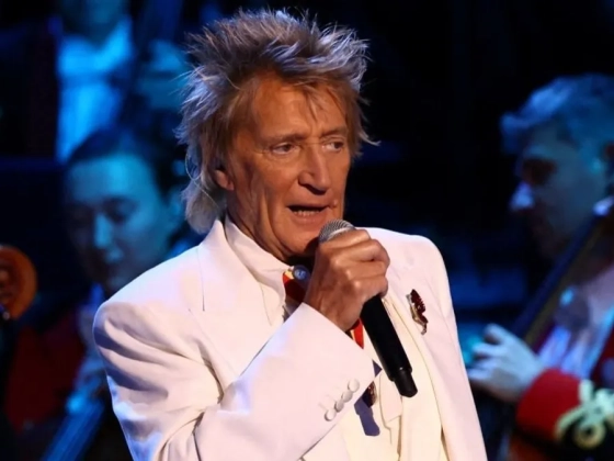 Baj van: Rod Stewart súlyos döntést hozott, azonnal orvoshoz kellett vinni