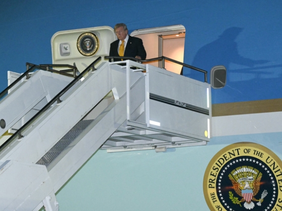 Ételszállító kocsiban csempészték ki Donald Trumpot Törökországból egy iráni fenyegetés miatt