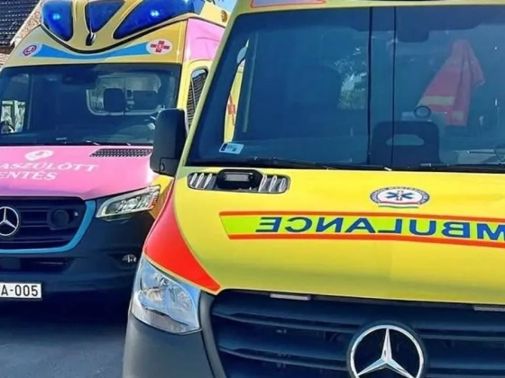 Kéthetes kisfiú életét mentették meg a mentők