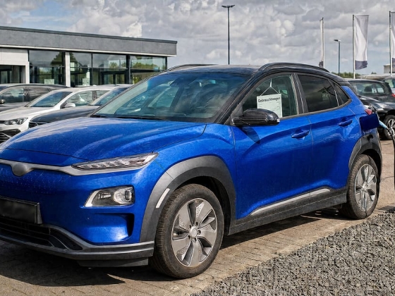 Egyre többen térnek át belső égésű motorokról elektromos autókra: hatalmas felfutás a használt elektromos autók számában – ez az oka