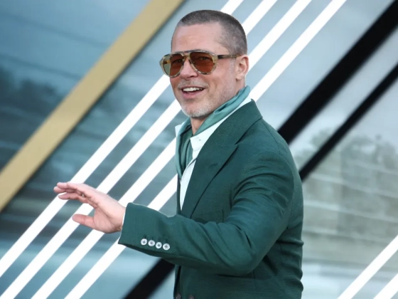 Brad Pitt hét év józanság után megint iszik alkoholt
