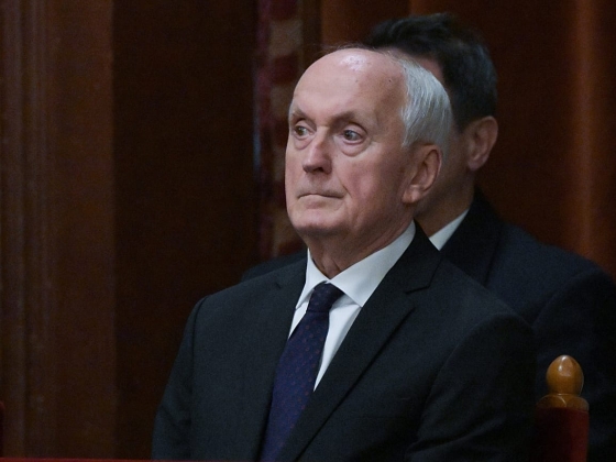 A parlament az Orbán-kritikus, Baka András volt bírót fogadta el elnöknek