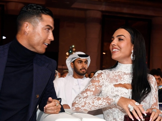 Csak házasok! Cristiano Ronaldo végül feleségül veszi Georgina Rodriguezt egy csendes polgári szertartás keretében Cascaisban