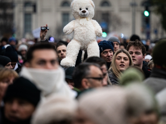 Jól használható áldozatok és példamutató golyófogók: a 21. századi antihősöktől a Zsolti bácsi ügyig