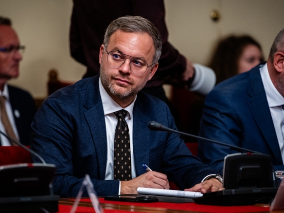 Orbán Balázs riadót fújt az új alkotmány miatt, szerinte nagy bajba kerülhet Magyarország