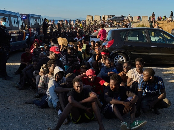 Marokkó azzal vádolja Spanyolországot, hogy megtámadta a Ceutába érkező migránsokat, és szuverenitást követel az enklávé felett