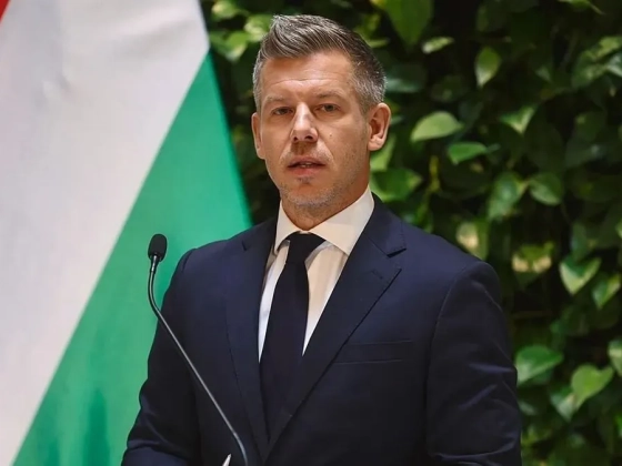Rendkívüli döntés Paksról: fenékküszöb épül, két bárka elsüllyesztését is előkészítik