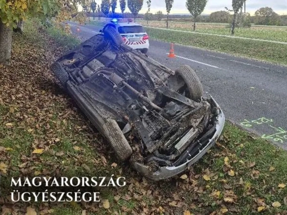 Árokba borult a részeg sofőr, most vádat emeltek ellene