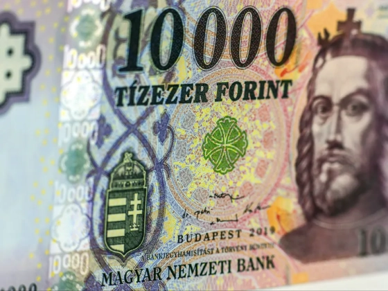 Egyelőre csak szépségtapasz a magyar államadósságon a forint erősödése