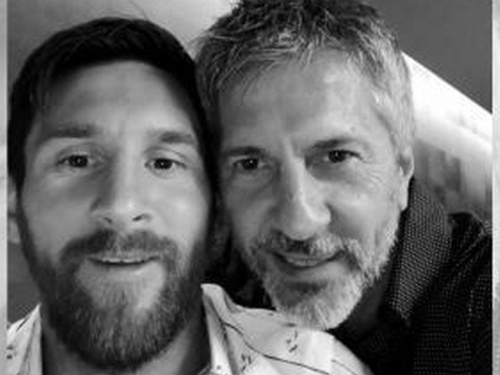 Az FC Barcelona ikonja Lionel Messi a nyugdíjba vonulásra utal az apa elhalálozása kapcsán