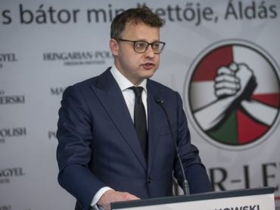 Megszökött Magyar Péter elől – orosz bábállamban bujkálhat a körözött lengyel politikus