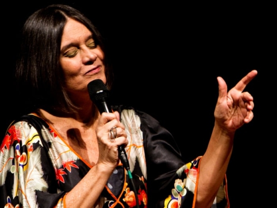 „A mai braziloknak fogalmuk sincs, milyen érzés elveszíteni a demokráciát”: Joyce Moreno a latin musical nagyságáért vívott harcában
