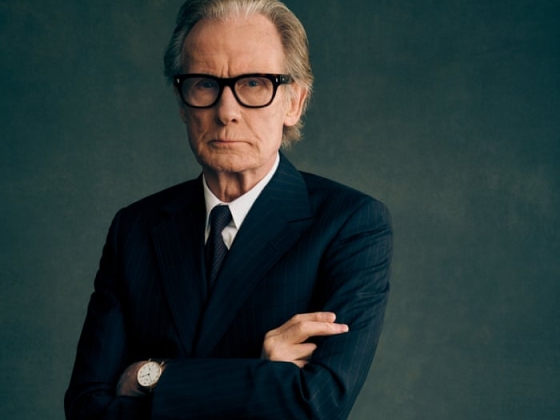 „Szöktem Párizsba, hogy író legyek, és végül könyörögtem”: Bill Nighy a szertefoszlott álmokról, golf-emojikról és egy fura regényíró szerepéről