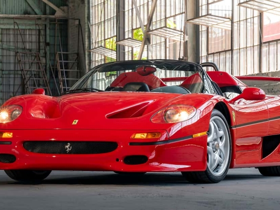 Mike Tyson Ferrari F50-je: Ez az F50 ​​állítólag 9 millió dollárba kerül