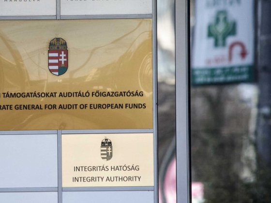 Elindul az Integritás Hatóság feketelistája: nyilvános lesz, kiket zárnak ki a közbeszerzésekből