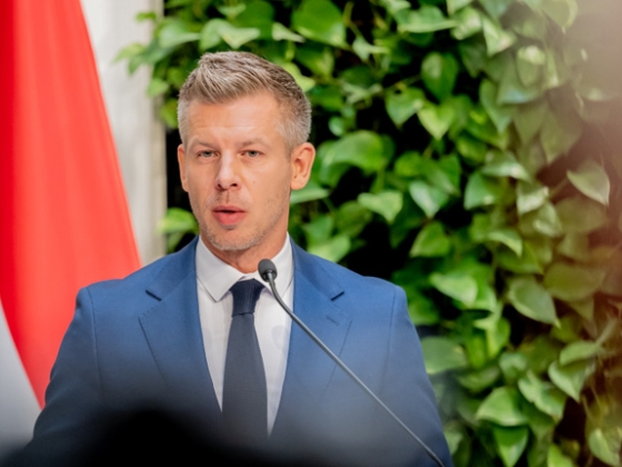 Magyar Péter: Nehéz a helyzet, a középtávú előrejelzések sem biztatóak - Kormányzati sajtótájékoztató