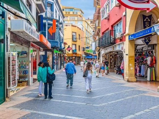 5 ártalmatlannak tűnő dolog, amiért kemény bírság járhat a spanyol nyaralás alatt