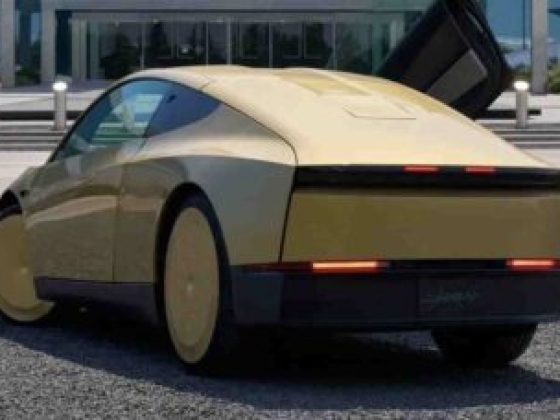 A Tesla új robotaxija a tetőbe integrált Starlink-antennát kapott