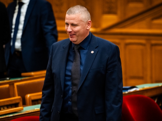 Forsthoffer Ágnes visszadobta Ruszin-Szendi Romulusz jelöltjének tábornoki kinevezését