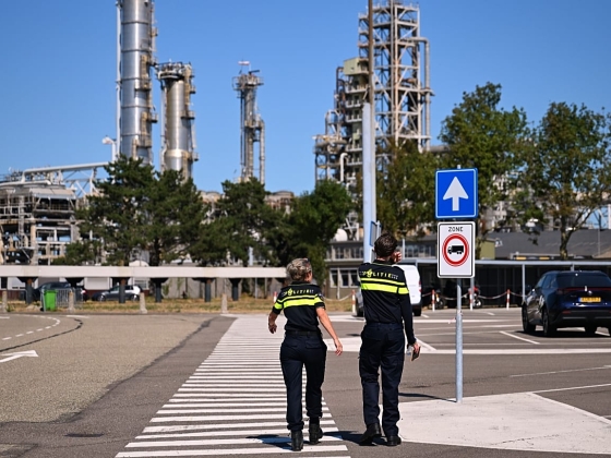 Robbanás történt Rotterdam holland kikötőjében, egy meghalt és többen megsérültek – közölte a rendőrség