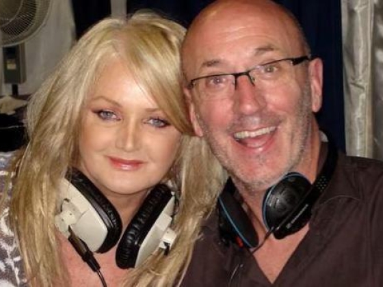 Bonnie Tyler klasszikus slágere a napfogyatkozás során megugrott