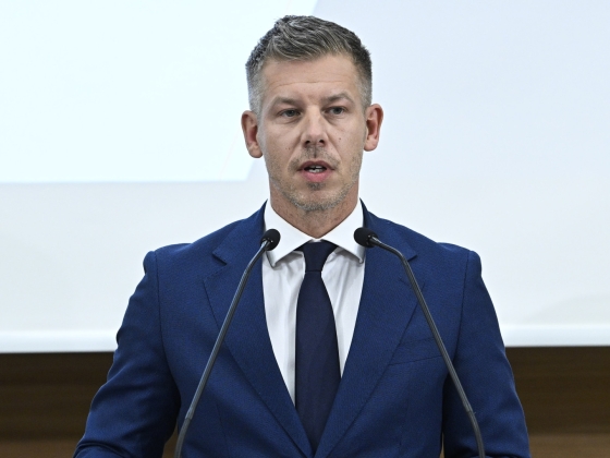 Tisza-kormány: Ismét apad a Duna, itt vannak a paksi intézkedések részletei