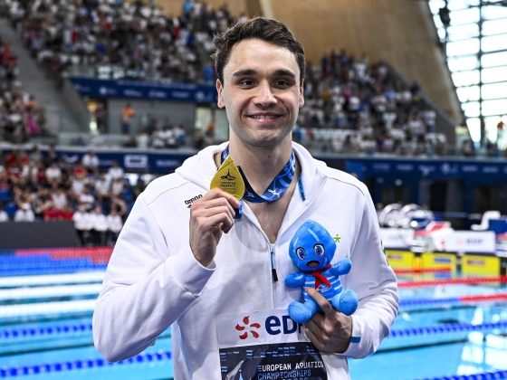 Milák Kristóf nyerte az olimpiai bajnokaink csatáját, Európa-csúccsal győzött 100 pillangón