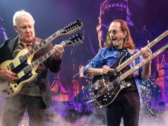 A Rush megrendítő visszatekintést ad, miközben folytatódik a fantasztikus találkozó