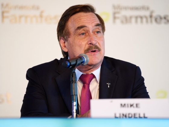 A MyPillow alapítója, Mike Lindell nem fogja elismerni, hogy elvesztette a minnesotai előválasztást – mivel Trump hallgat