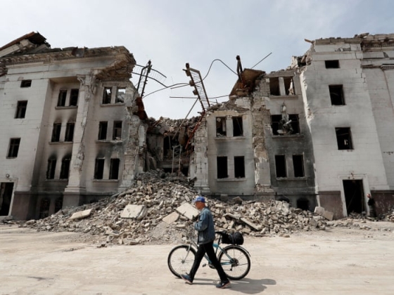 Ukrán katedrálisok, gázai archívumok, iráni terek – a modern háború módszeresen törli az emberi történelmet | Simon Jenkins