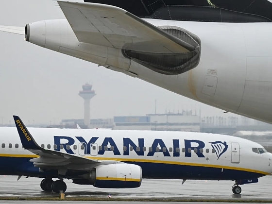 A Ryanair ablakát betörte a motortörmelék Szaloniki incidensében: jelentés