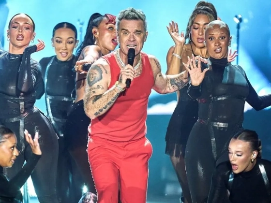 Robbie Williams váratlan bejelentést tett: két betegségéről is őszintén vallott