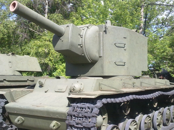Elképesztő: lényegében a KV-2 óta nem látott bumfordi tornyot raktak egy amerikai páncélosra