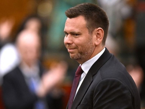 Elkezdte beszántani az Otthon Startot a kormány: Vitézy Dávid bejelentette, felfüggeszti a kormány a program kiemelt státuszát – 