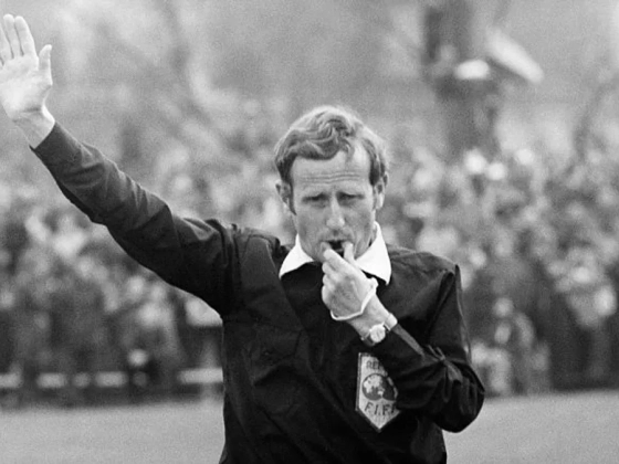 Gyász: elhunyt az 1980-as évek ismert játékvezetője