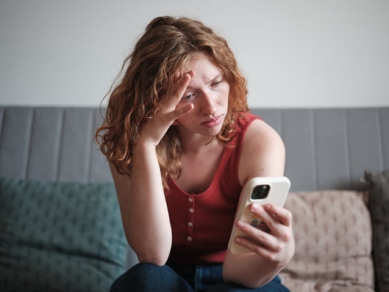 Ahogy az online társkereső „mentő módba” kerül, az AI megoldhatja az összes problémáját?