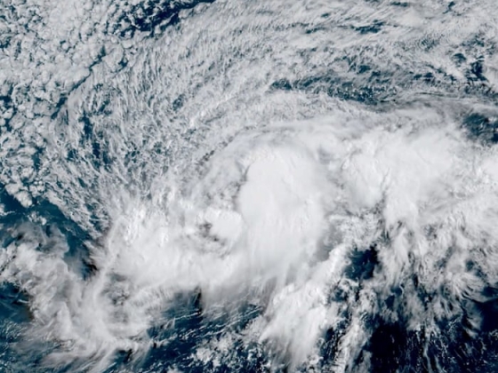Hawaii a Lala trópusi vihar közvetlen találatára készül