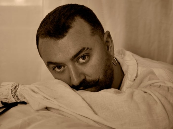 „Magányos volt fiatal művésznek lenni”: Sam Smith az egészségről, a boldogságról és a mogyorószemű vőlegényükről