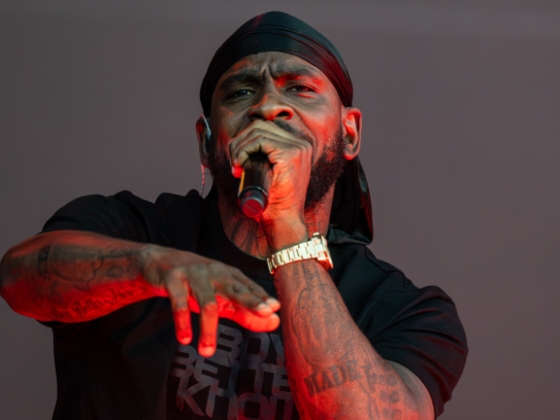 „Nem b*szom el a saját fellépésem” – Skepta angolosan késett a szigetes koncertjéről