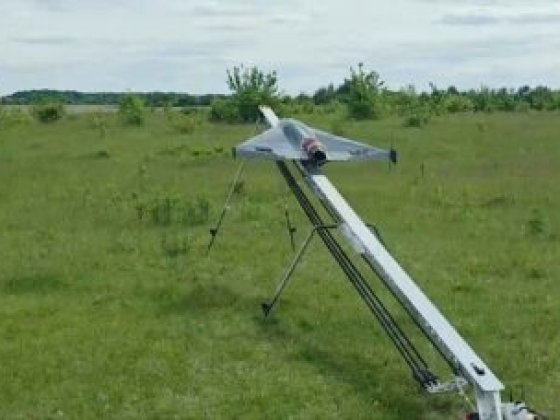 Videó: Ukrajna 600 km/h feletti sebességre képes sugárhajtású elfogó drónokat tesztel