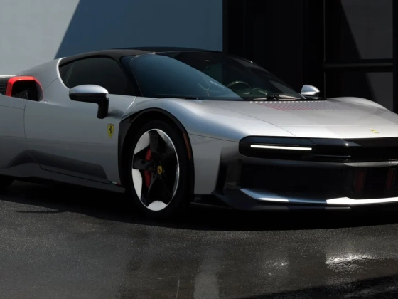 Vissza a hetvenes évekbe: itt a legújabb egyedi Ferrari – galérián a szuperautó