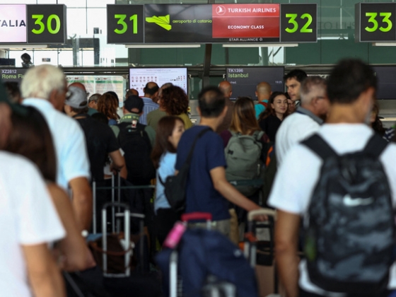 Újraindult a forgalom Catania repülőterén