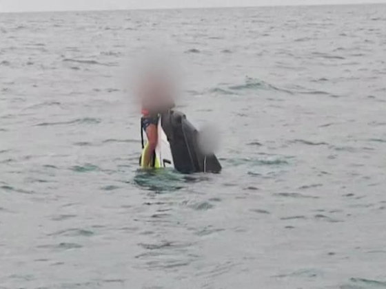 Egy család 16 órára a tengeren ragadt, miután felborult a jetskijük Thaiföldnél